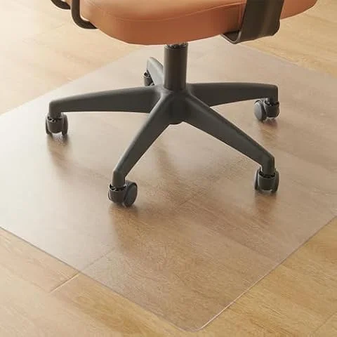 クモリ(Kumori) チェアマット PVC 床保護マット 80X100cm クリア 厚さ1.5mmキズ防止 凹み防止 抗菌 防カビ ズレない エンボス ゲーミングチェアマット 床暖房対応 滑り止め 冷蔵庫 在宅勤務 透明マット フロアマット (80X100cm)